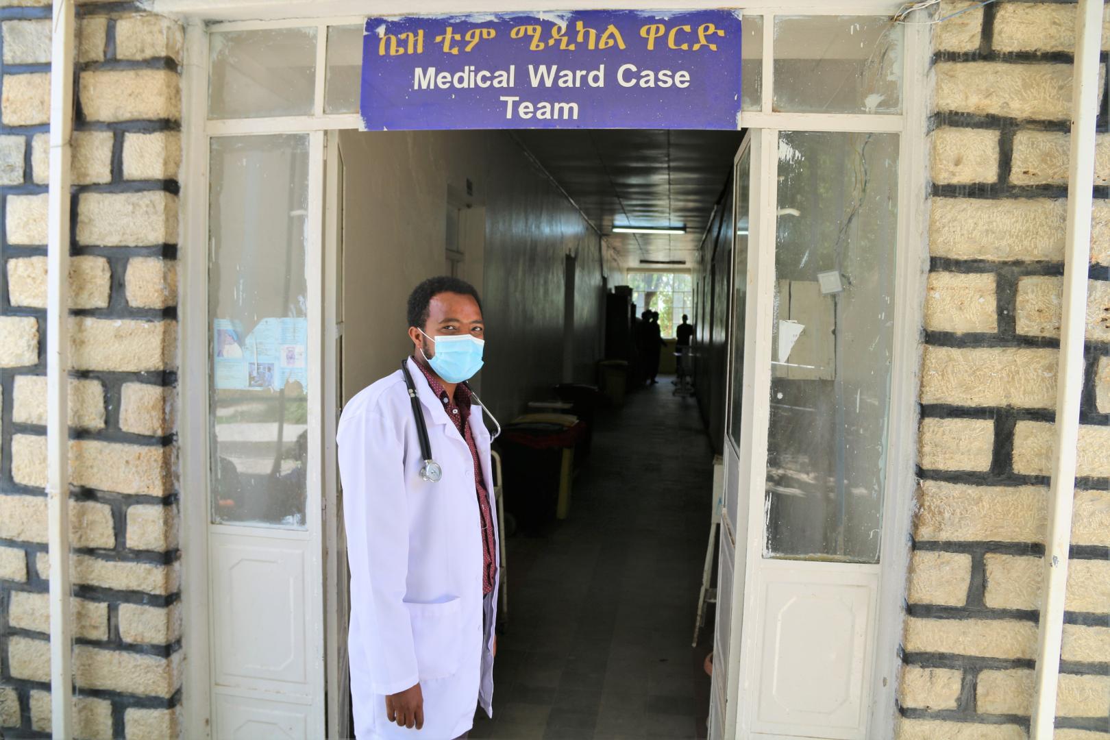 For Medical Director of Mekelle Hospital, Dr Kahsay Gebremedhin, staying home was not an option when conflict erupted in Mekelle.  He had a medical team to lead and patients to treat. 