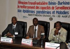 Docteurs Y.GAMATIE(OMS), M.ABOUBAKAR(DAC) et M. G. N’DAH SEKOU (Préfet/Atacora-Donga)