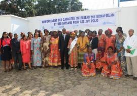 Photo de famille autour du Ministre de la Santé Publique