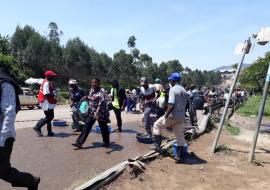 Foot dipping in Chlorine solution at the Uganda-DRC border as part of the measures taken 