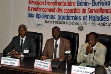 Docteurs Y.GAMATIE(OMS), M.ABOUBAKAR(DAC) et M. G. N’DAH SEKOU (Préfet/Atacora-Donga)