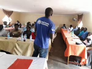 Dr Abraham Abenego, a National Public Health Officer of WHO South Sudan making a presentation on diarrheal diseases. Photo: WHO.