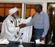 08 Remise par le Président de l’Association des Imam